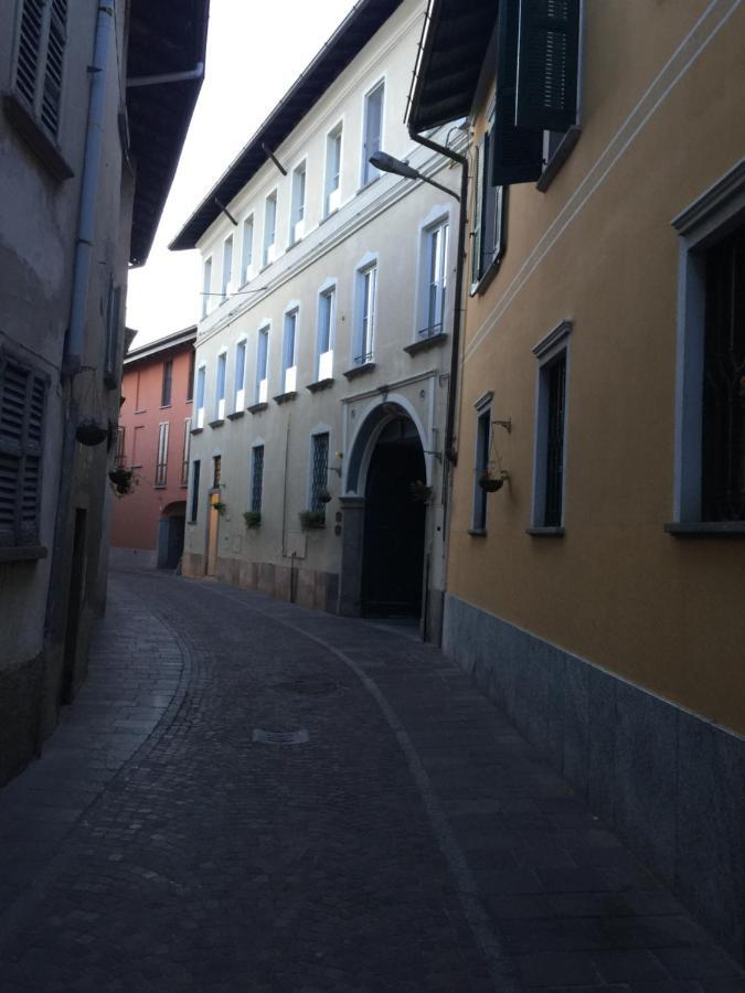 Epicuro Guest House Somma Lombardo Exterior foto